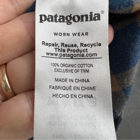 Patagonia Men's Plaid Striped Collared Long Sleeve Organic Cotton Buttondown - Picture 7 of 12